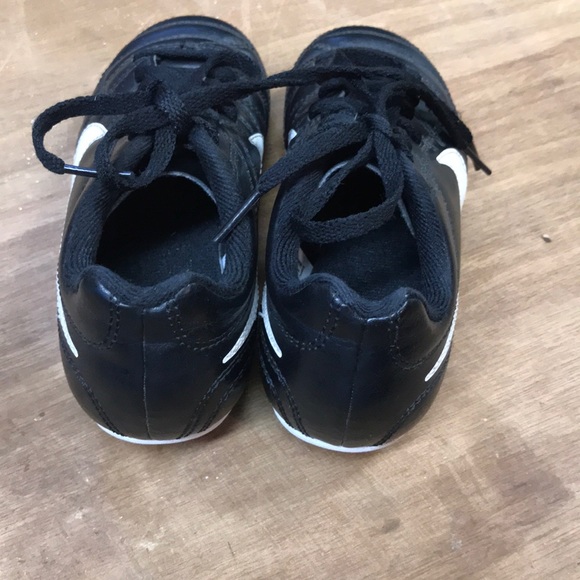 Nike Soccer Cleats - Toddler Size 10C - Picture 5 of 8